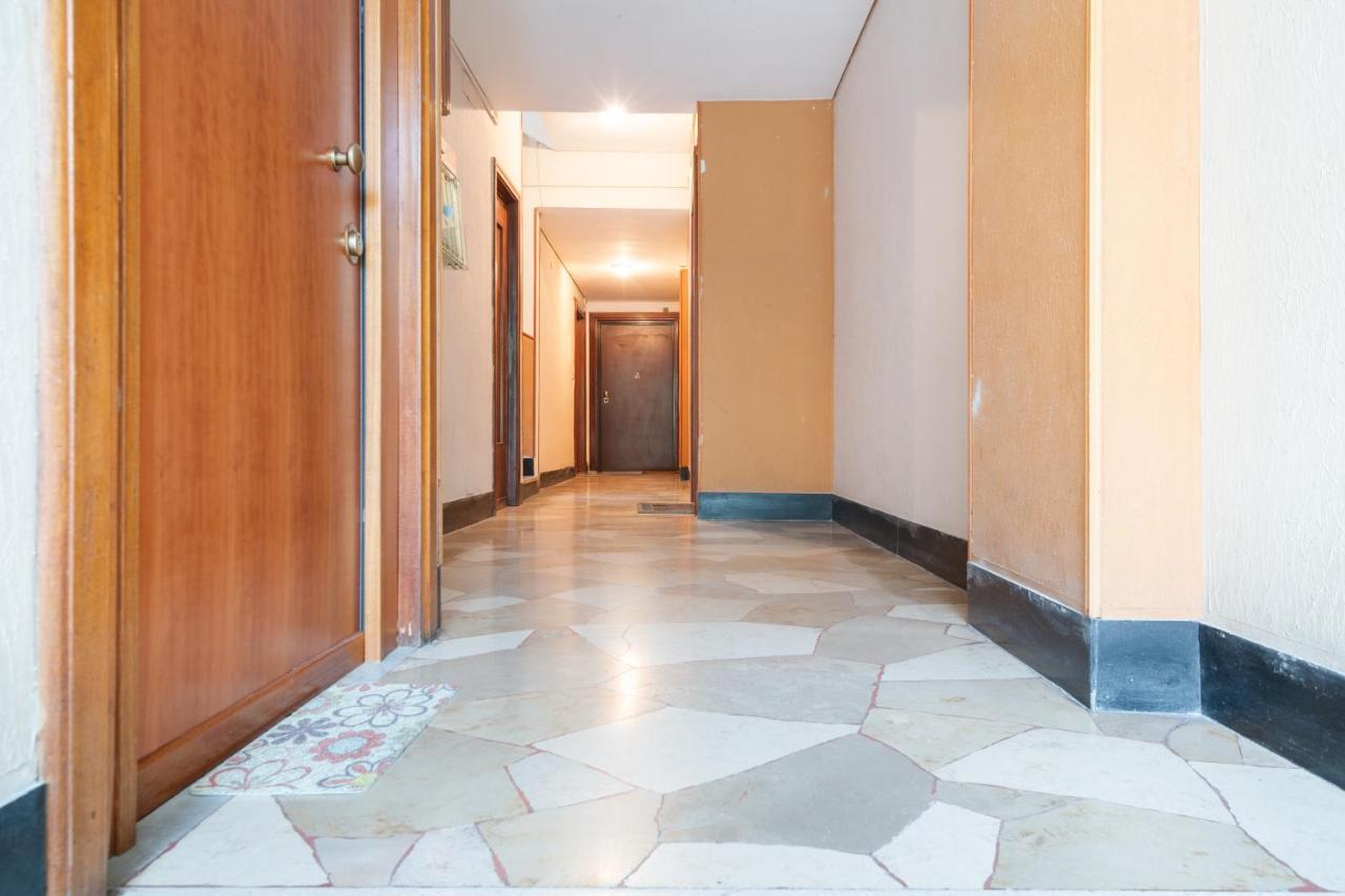 Modern Flat 250 Mt From The Sea - Albissola Marinaアパートメント エクステリア 写真