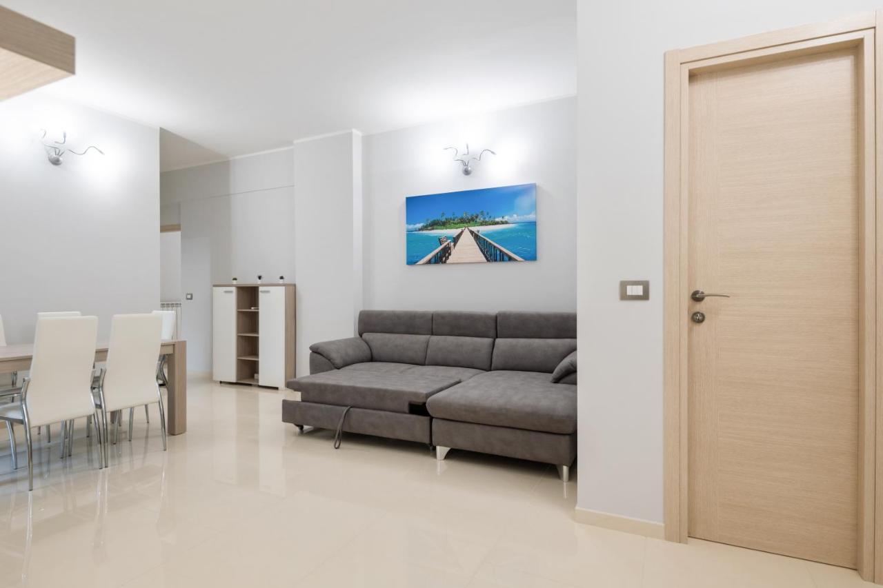 Modern Flat 250 Mt From The Sea - Albissola Marinaアパートメント エクステリア 写真