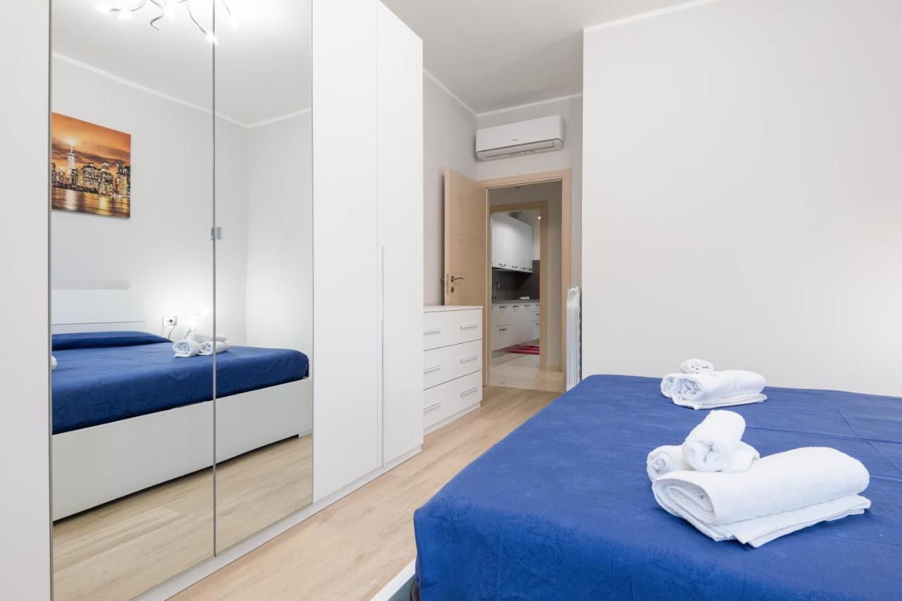 Modern Flat 250 Mt From The Sea - Albissola Marinaアパートメント エクステリア 写真